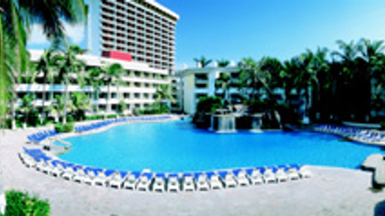 <b>El Cid El Moro Beach Hotel Pool</b>