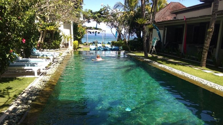 Aquaria Eco Resort Bali Pool