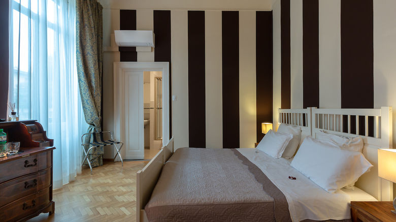 <b>Opera Boutique B&B Room</b>