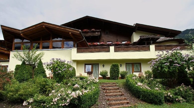 Hotel Zillerhof Exterior