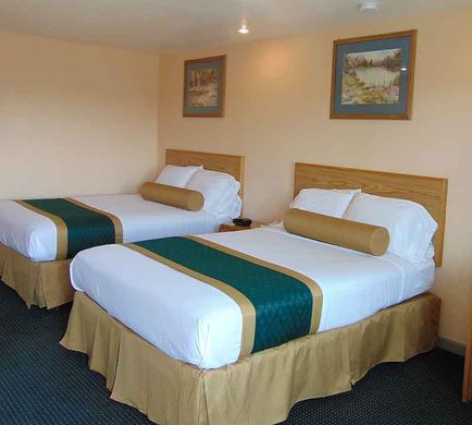 Corcoran Country Inn Room