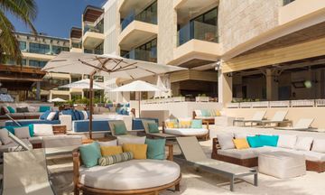 Thompson Playa del Carmen