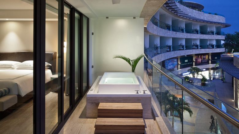 <b>Hyatt Centric Playa del Carmen Suite</b> <b>Hyatt Centric Playa del Carmen Suite</b>