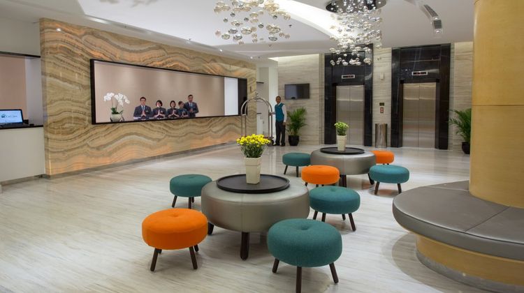 Hotel Ciputra Cibubur Lobby