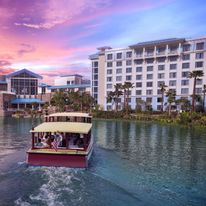 Loews Sapphire Falls Resort at Universal