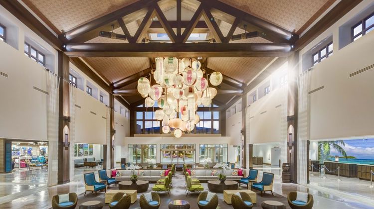 Loews Sapphire Falls Resort at Universal Lobby