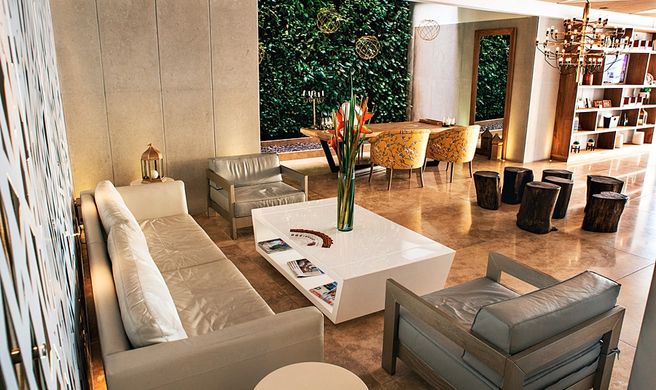 Allure Chocolat Lobby