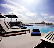 Allure Chocolat Pool