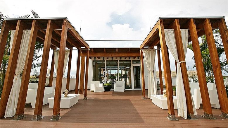 <b>Allure Chocolat Restaurant</b>