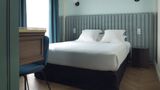 <b>Hotel Bachaumont Room</b>