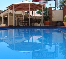 Dalby Mid Town Motor Inn Pool