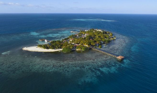 Ray Caye, an Island Resort Exterior