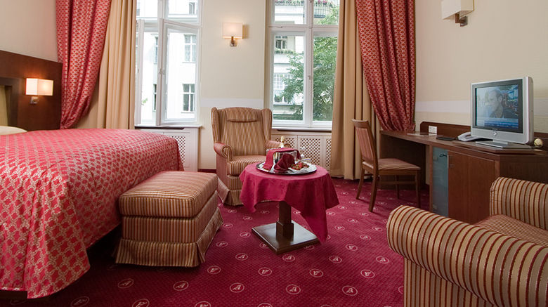 <b>Augusta Hotel Room</b>