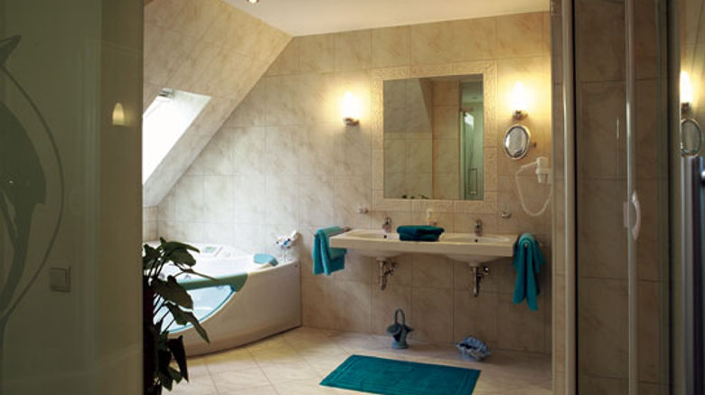 <b>Augusta Hotel Spa</b>