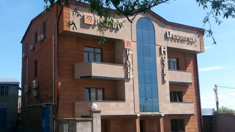 Primer Hotel Exterior