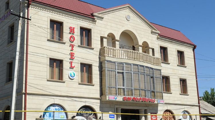 S D Hotel Exterior