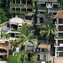 Casa Tres Vidas