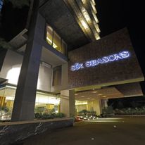 Six Seasons Hotel