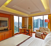 Six Seasons Hotel Room