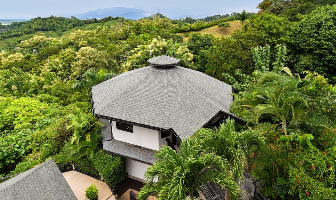 Tulemar Resort Exterior