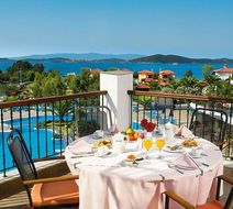 Alexandros Palace Hotel & Suites Restaurant