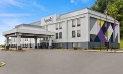 Spark by Hilton Newcomerstown