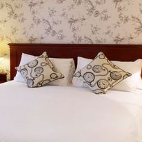The Rose and Crown Hotel