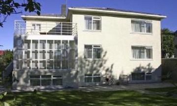 Alba Guesthouse