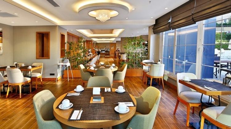 Bof Hotels Ceo Suite Atasehir Restaurant