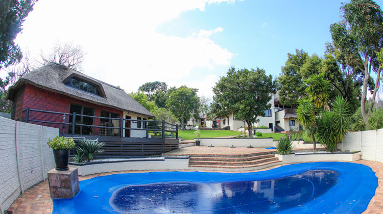 Winelands Villa Guesthouse & Cottages Pool