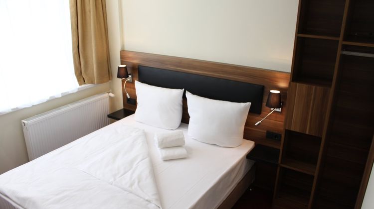 IBB Blue Hotel Berlin Airport Room