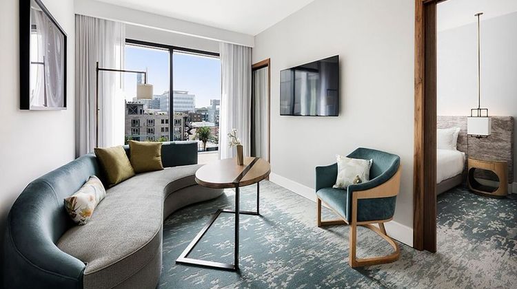 Dream Hollywood by Hyatt Suite