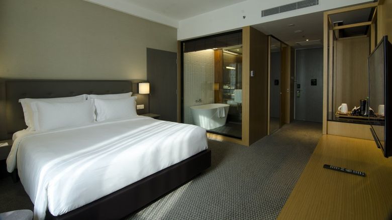 <b>WEIL Hotel Room</b>