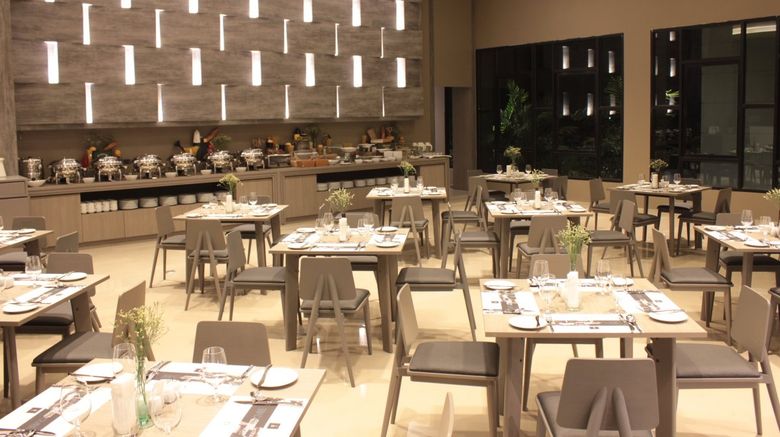 <b>X2 Vibe Buriram Hotel Restaurant</b>