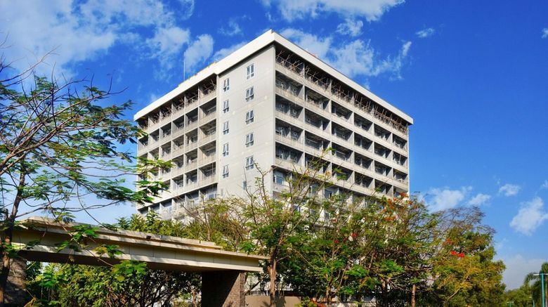 Delonix Hotel Karawang Exterior