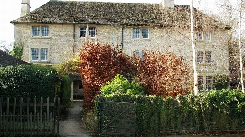 Manor Farm Grittleton B and B Exterior
