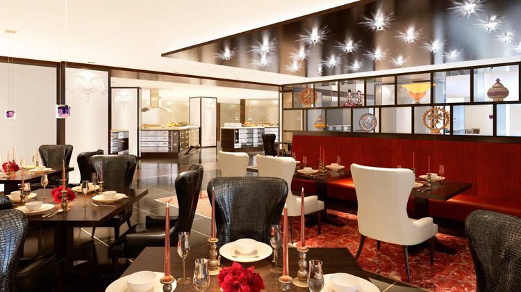 Rosh Rayhaan by Rotana Restaurant