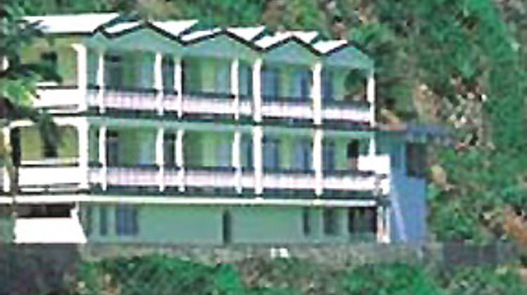 Sebastian's Seaside Villas Exterior