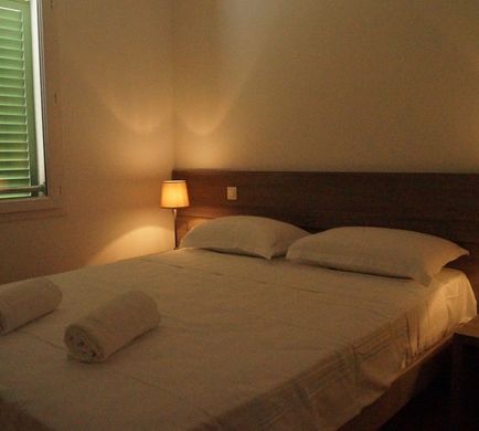 Adonis Macinaggio Room