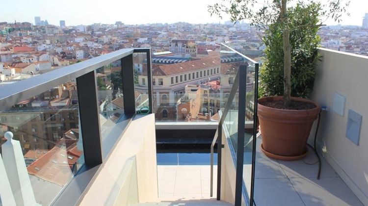 Dear Hotel Exterior