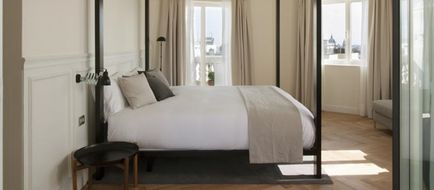 Dear Hotel Room