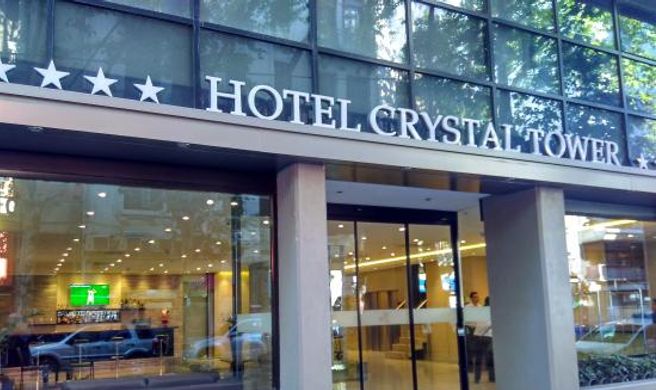 Hotel Crystal Tower Exterior