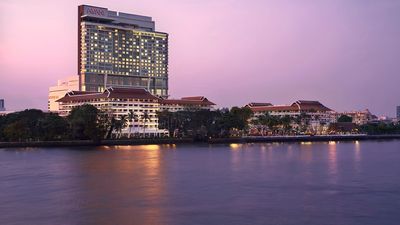 Avani+ Riverside Bangkok Hotel