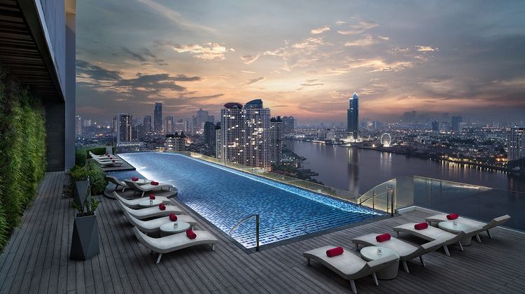 Avani+ Riverside Bangkok Hotel Pool