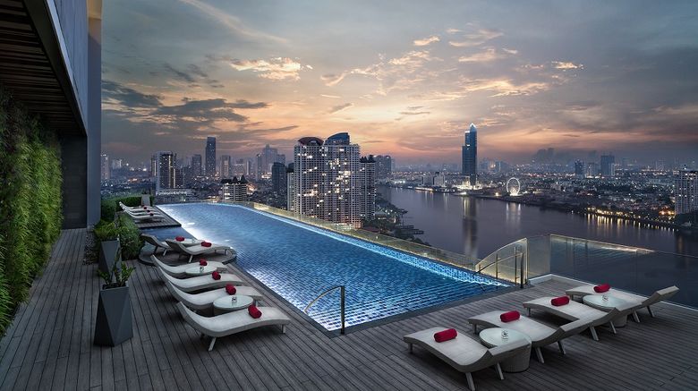 <b>Avani+ Riverside Bangkok Hotel Pool</b>