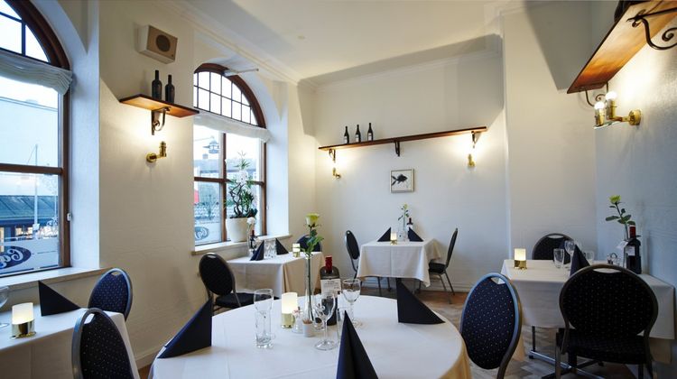 Hotel Phoenix Restaurant