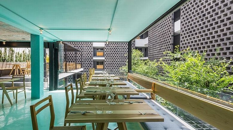 <b>Hotel Carlota Restaurant</b>