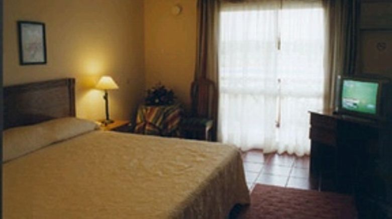 <b>Hotel Los Naranjos Room</b>