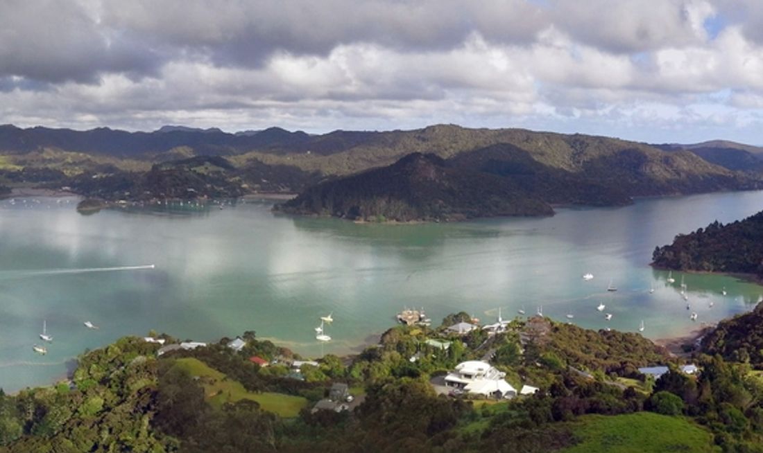 Whangaroa Lodge Motel Exterior