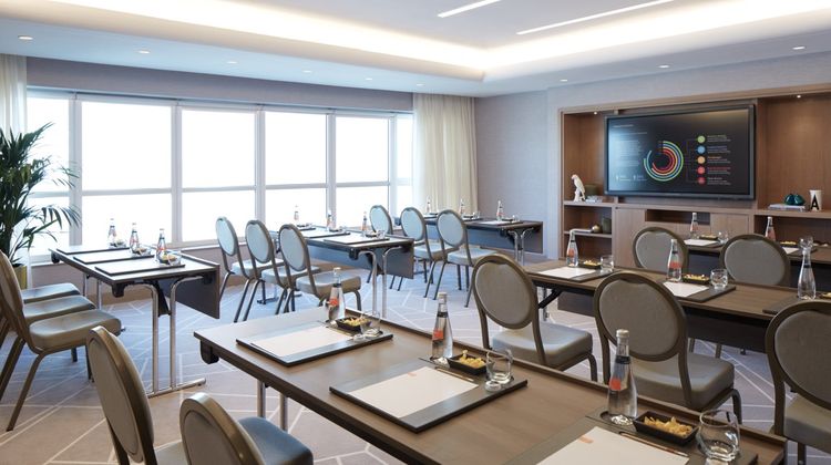 dusitD2 Kenz Dubai Meeting